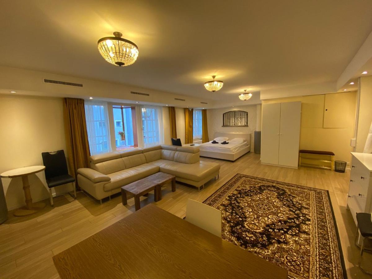 ברוג Blick Auf Schwarzen Turm - Freihofapartments מראה חיצוני תמונה